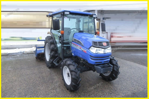 Трактор японский Iseki ATK340 с кабиной